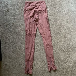 Pink fabletics leggings